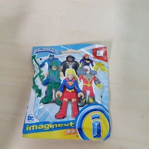 DC Super Friends Imaginext Figures Blind Bag Mystery Figure Accessory